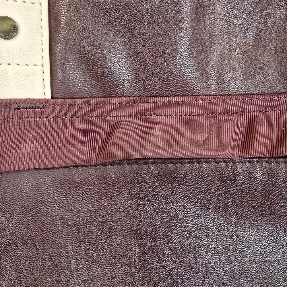 Lululemon Purple Striped Faux Leather Gym Bag Multiple Pockets - Picture 8 of 13